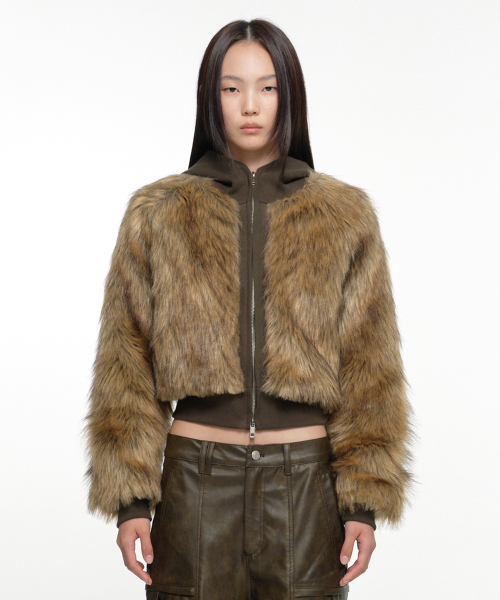 【NACHE】HOODIE CROP FUR JACKET ★韓国人気★ 追跡付 나체(NACHE) HOODIE CROP FUR JACKET KHAKI BROWN - 사이즈