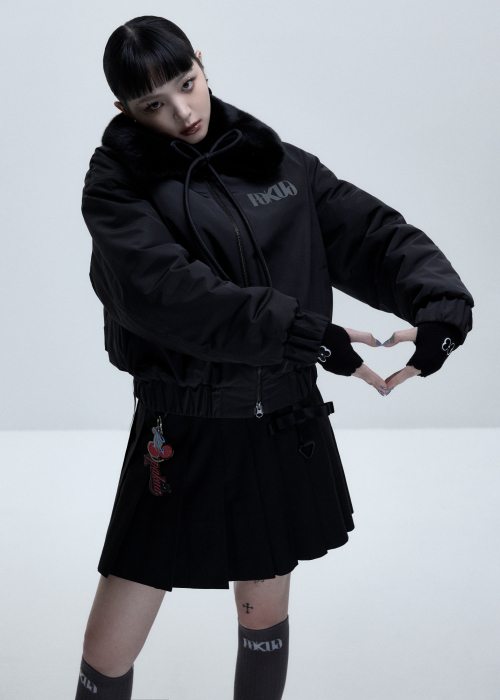 Бомбер Paqua с меховым воротником Black