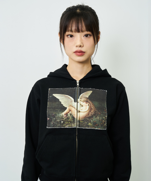 Графический Аппликация WOMAN На молнии Худи(BLACK)