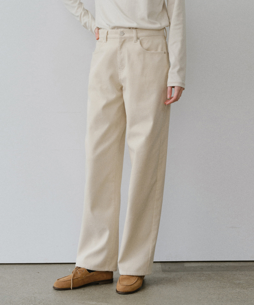 Buckle corduroy pants