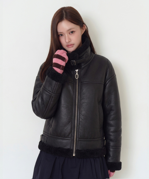 FAUX 퍼 하이넥 무스탕 쟈켓 [올 블랙]