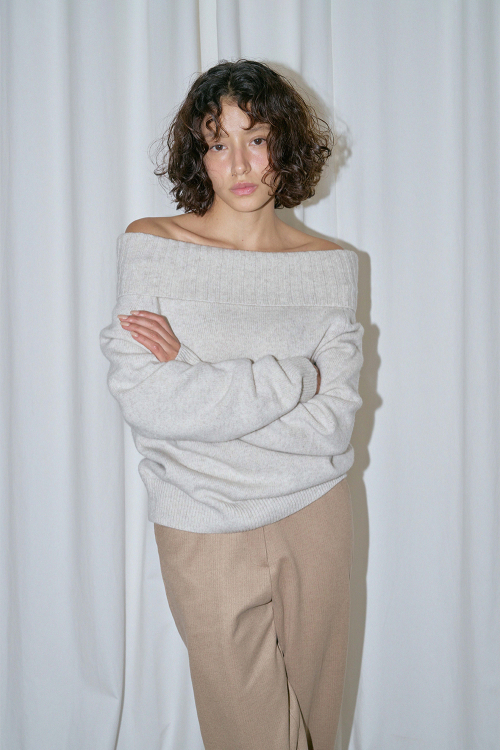 Risom Off-shoulder вязаный джемпер — Oatmeal