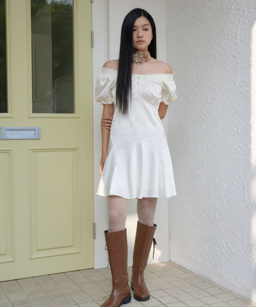 ◆Loulouseoul◆ 1970s Off Shoulder Dress Ivory 루루서울(LOULOUSEOUL) 1970s Off Shoulder Dress (Ivory