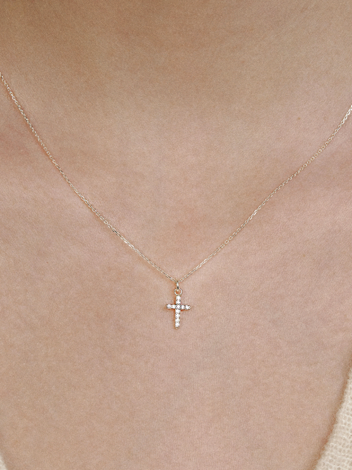 日本未入荷Heiの[sv925] cubic cross necklace 헤이(HEI) [sv925] cubic cross necklace - 후기 | 무신사