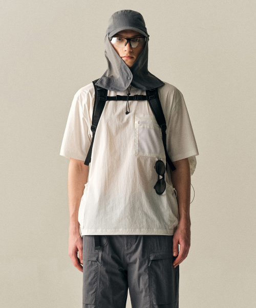 Спортивная футболка с сетчатым карманом, White