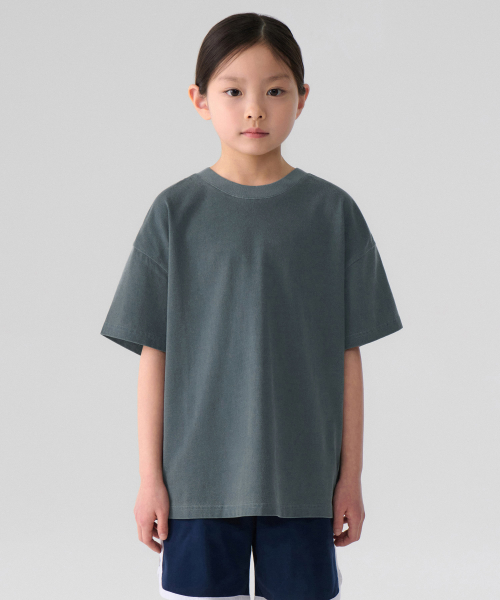 무신사 스탠다드 키즈() 피그먼트 오버사이즈 크루 넥 티셔츠 [피콕 블루] 상품 이미지