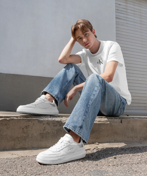 캘빈클라인 진() 남성 말모 메타 스니커즈 YM01328 0LI 상품 이미지