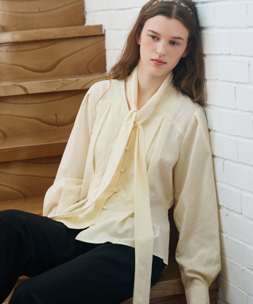 드로우핏 우먼() 턱 브이넥 타이 블라우스 [CREAM BEIGE] 상품 이미지