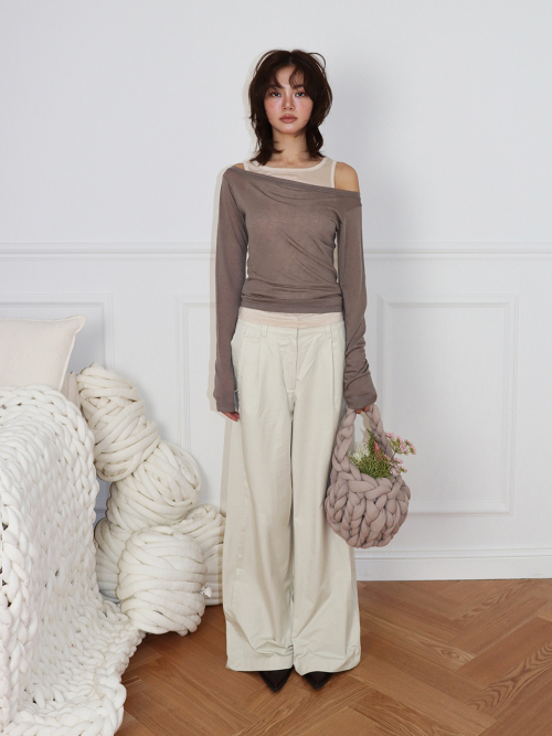 BANDING PINTUCK WIDE PANTS - ASH BEIGE