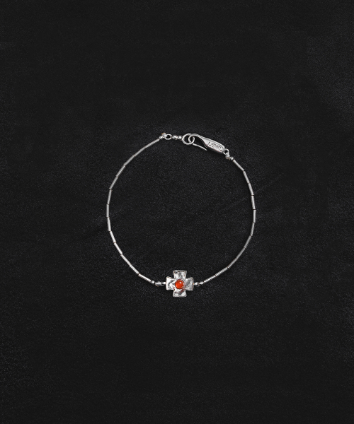 로울(LOWOOL) Red cross silver bracelet - 후기 | 무신사