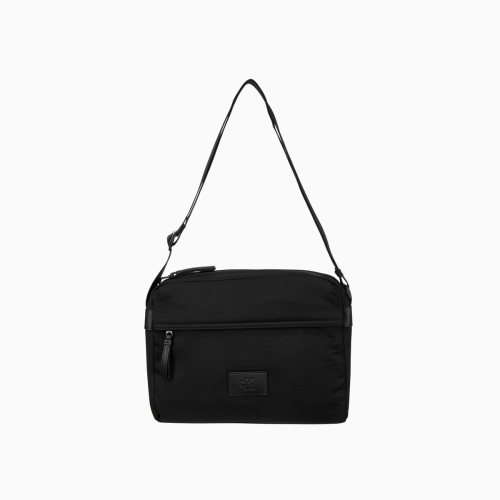 캘빈클라인 진() 남성 메트로 나일론 플라이트 백 4G3090G UB1 상품 이미지