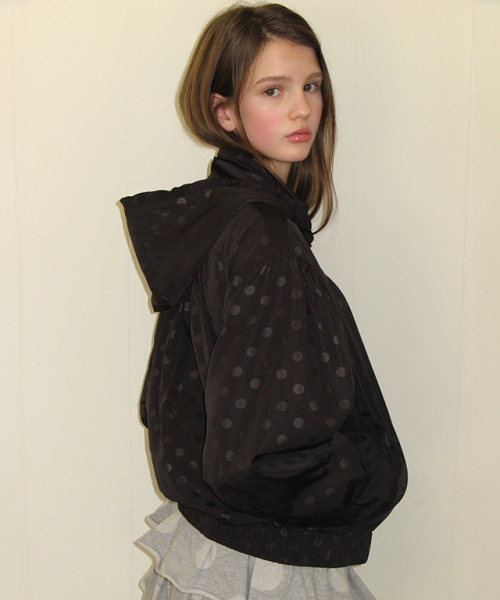 DOT PENDANT FRILL HOODIE WIND JUMPER BLACK