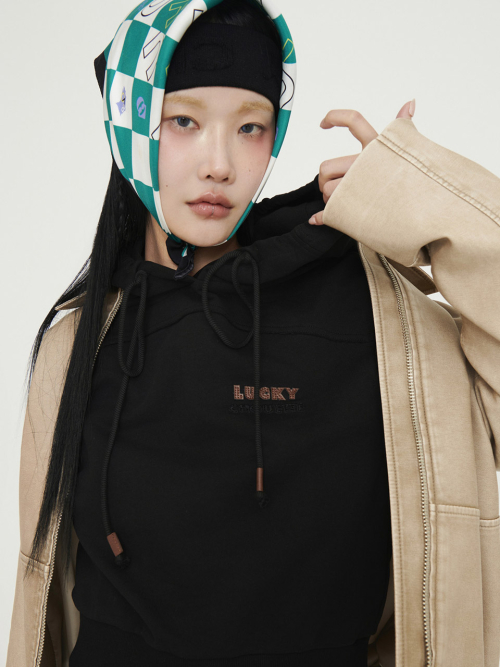 Embroidery Point Cropped Hoodie T-shirt (black) LFTAS25280BKX