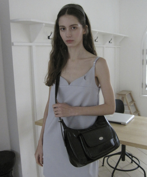 Pope Two Ways Cross Bag / Black