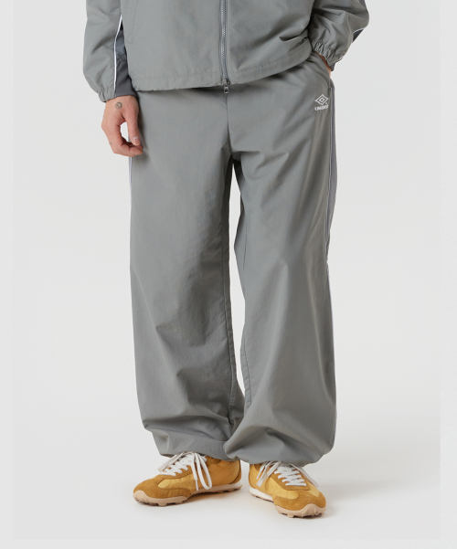 엄브로() 엔지니어드(Engineered) 우븐 와이드 2WAY 팬츠 카키(UQ121CPT23) 상품 이미지