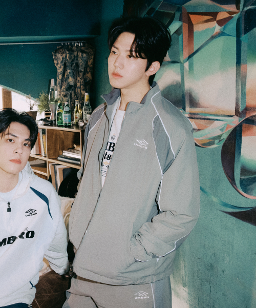 엄브로() 엔지니어드(Engineered) 스탠넥 웜업 자켓 카키(UQ121CJK25) 상품 이미지