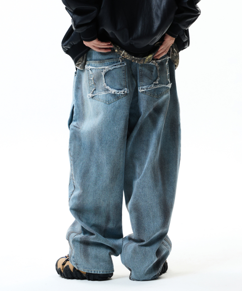 DIRTY WASHED DENIM PANTS LIGHT BLUE
