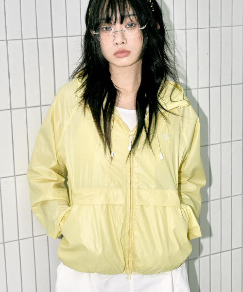 W TAG PACKABLE WINDBREAKER - LEMON