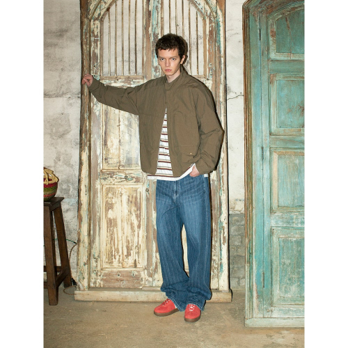 Stand Collar Light Weight Jumper Yellowish Brown