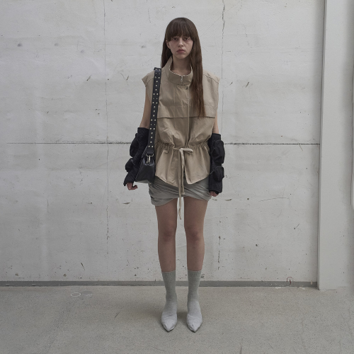 OUT POCKET VEST (BEIGE)