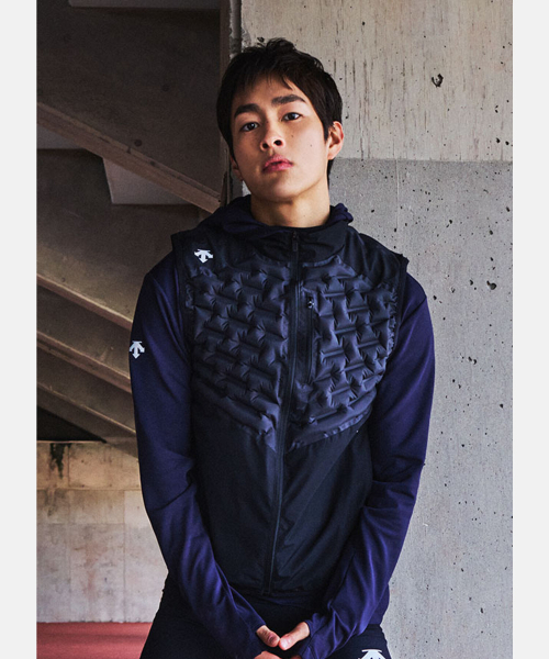 [DESCENTE X CVSM] 러닝 카본 베스트 블랙(SQ111RVE22)