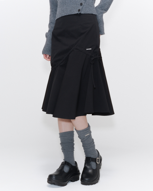미세키서울(MISEKI SEOUL) Shirring ruffle midi skirt BLACK
