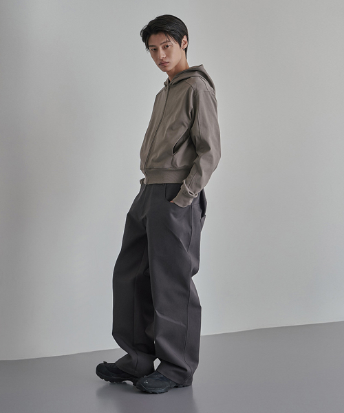 Équilibre Axle Side Strap Trousers Charcoal