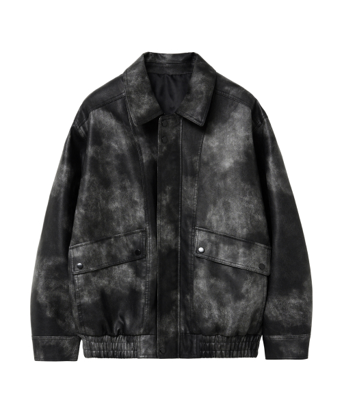 Оверсайз куртка-бомбер из экокожи (Washed Black)