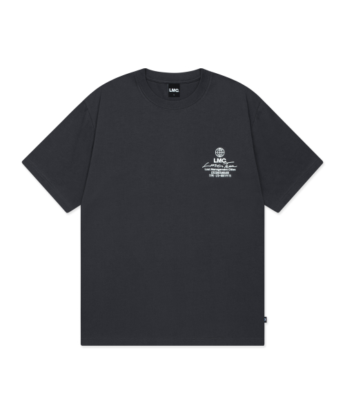 SIGNATURE GLOBE TEE charcoal