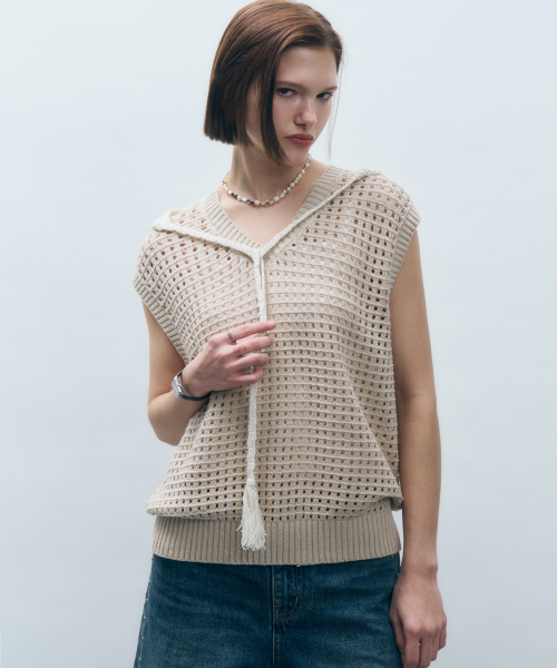 Вязаный жилет с V-вырезом в перфорацию Beige MDKT106BEIGE