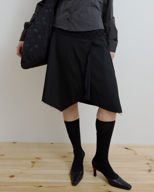 미와이후 WEAVING STRIPE SKIRT