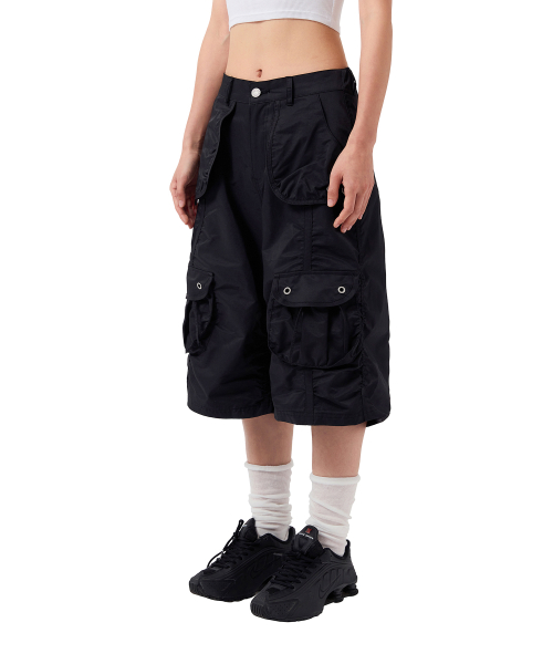 Shirring Pocket Bermuda Pants-BLACK