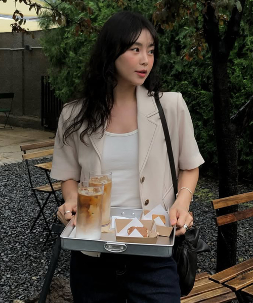 [W][COUTURE]Stitch Cropped Short-Sleeved Jacket - 2color