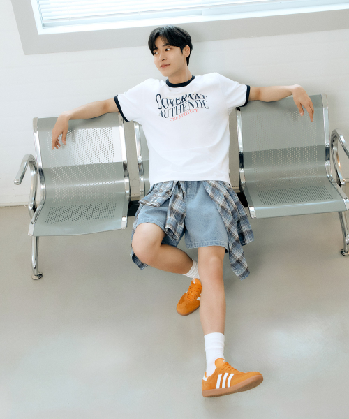 커버낫() [추영우 착용] 레귤러 숏 데님 쇼츠 Light Blue 상품 이미지