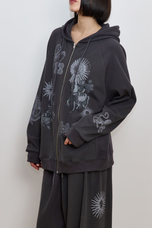 투머치택스(TOOMUCHTAX) TAROT WAFFLE ZIP-UP HOODIE (CHARCOAL