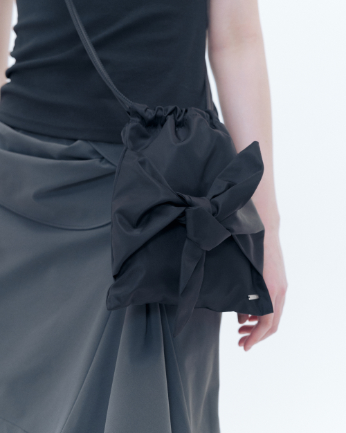 ★人気★【MISEKI SEOUL】 Tie-up mini drawstring bag BLACK★ 미세키서울(MISEKI SEOUL) Tie-up mini drawstring bag BLACK