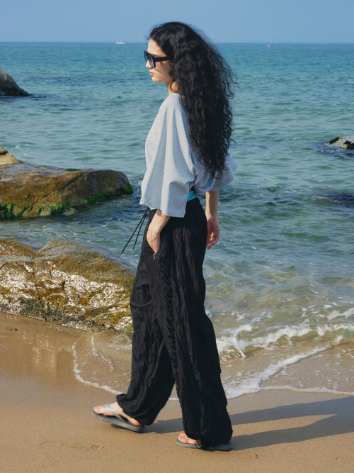 パンツ [Gimmetheyoung] SHEER SHIRRING TEXTURE PANTS Gimmetheyoung 김미더영
