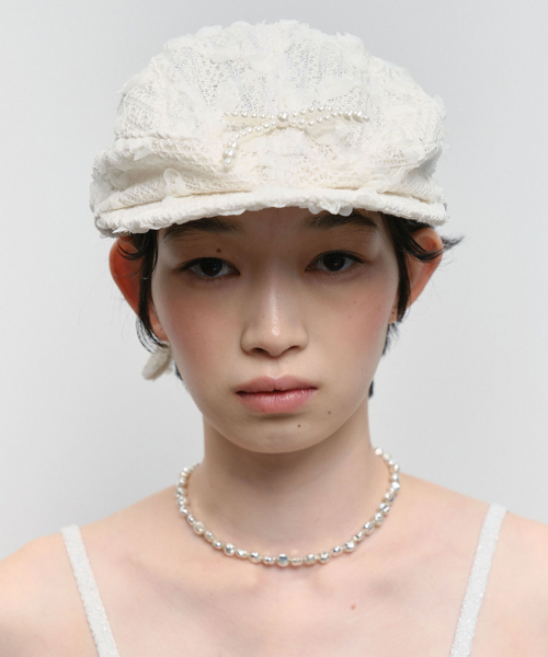 【韓国 typeservice】Pearl Trim Flat Cap [Ivory] Pearl Trim Flat Cap [Ivory] - 감도 깊은 취향 셀렉트샵 29CM