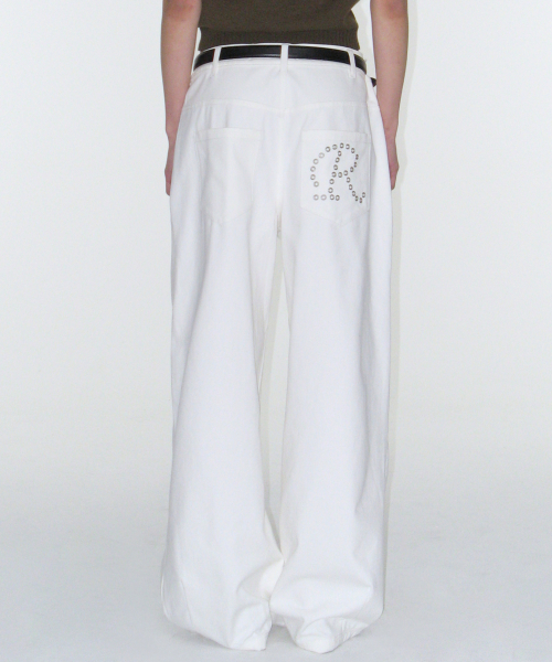 ★ROCKCAKE★ EYELET R POCKET CURVED PANTS 락케이크(ROCKCAKE) Eyelet R Pocket Curved Pants - White