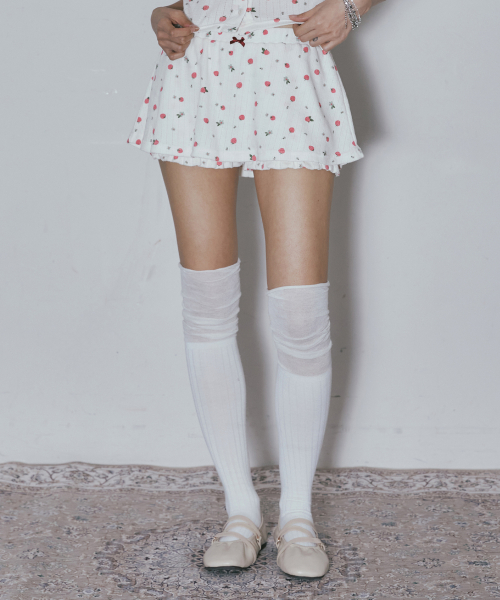 ショートパンツ [NIIER NOR] STRAWBERRY SKIRT SHORTS 니어노어(NIIER NOR) STRAWBERRY SKIRT SHORTS_IVORY - 사이즈