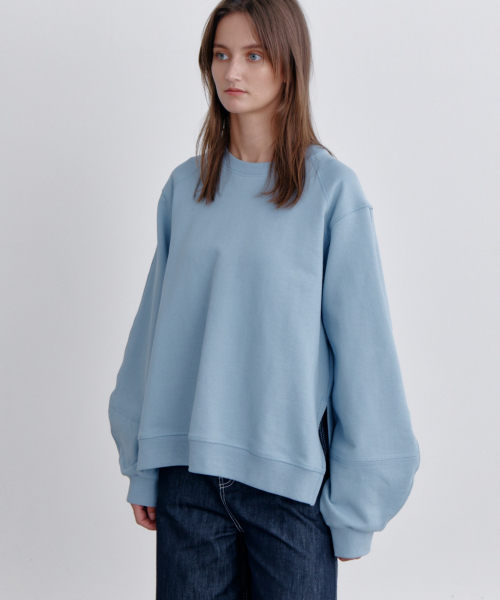 Объёмный стёганый свитшот Airy Blue
