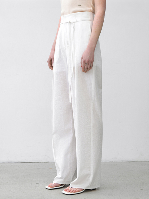 ESSENTIAL PINTUCK STRAP PANTS(PT-5660)