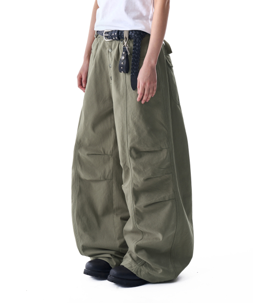 AAKAM Multi Studded Cotton Pants （Gray） 아캄(AAKAM) Knee Pin-tuck Studded Cotton Pants (Khaki) - 사이즈