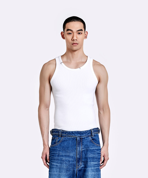 Piercing sleeveless - White