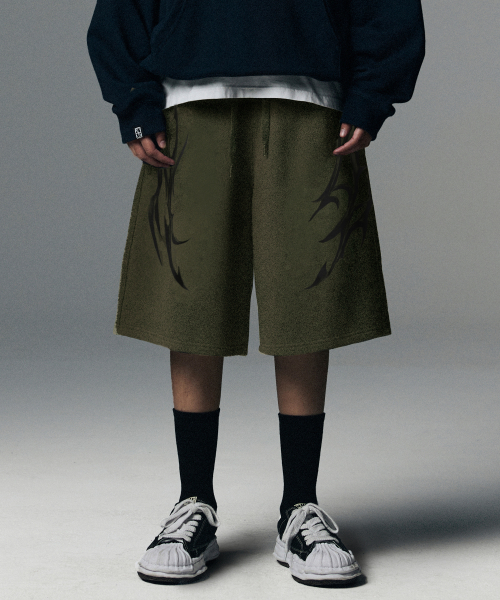 [NOT4NERD] Dagger Tribal Logo Bermuda Sweat Shorts /追跡付 낫포너드(NOT4NERD) Dagger Tribal Logo Bermuda Sweat Shorts