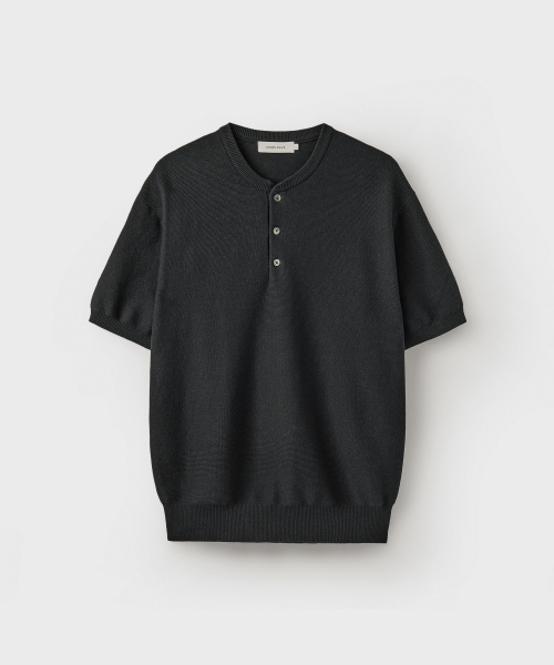HARD TWIST HENLEY-NECK HALF KNIT [GRAPHITE]