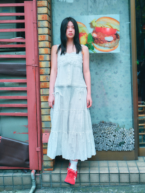 PUNCHING LACE RIBBON TIERD SKIRT_OFF WHITE