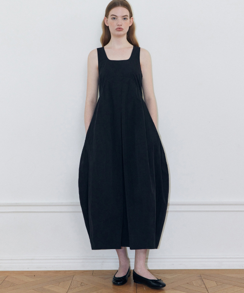 스퀘어 볼륨 드레스 (BLACK)
