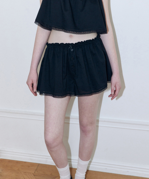 Кружевные шорты на резинке (BLACK)
