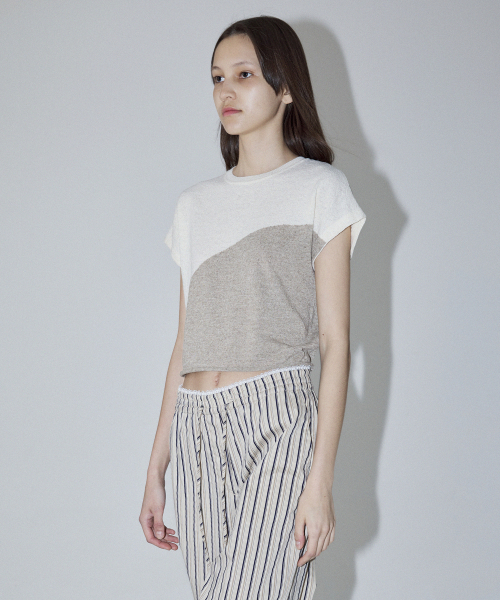 TWO TONE DRAWSTRING KNIT TOP - CREAM
